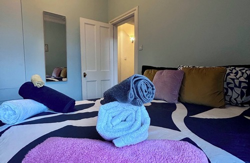 Newington Apartment | Edinburgh’s Arthur’s seat View