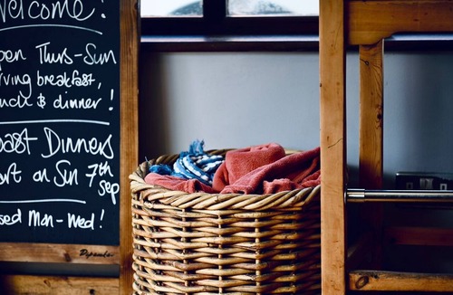 Westerham Bed & Breakfast | Eight at The Bakery B&B Tatsfield