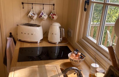 Broadwas Other | Elgars Luxury Shepherds Huts