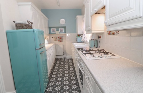 Wolsingham Cottage | ELM COTTAGE, pet friendly, with open fire in Wolsingham