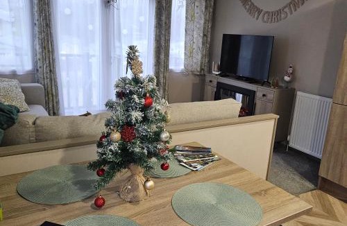 Capernwray House | Escape in Carnforth Lodge - Sleeps 6