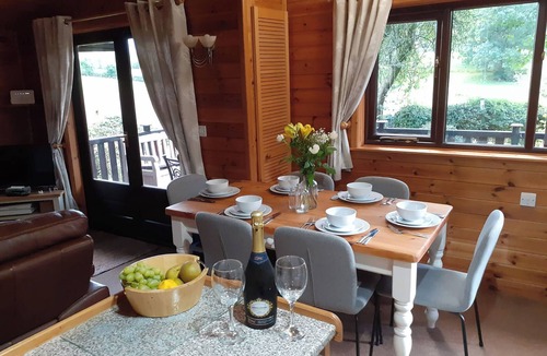 Keswick Cottage | Ewe How - Burnside Park