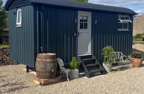 Winton House | Ewes Rest Shepherds Hut