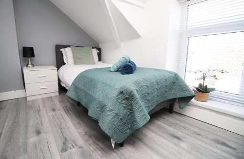 Bridgend Apartment | Executive Style 2 Bed Flat in Bridgend F2
