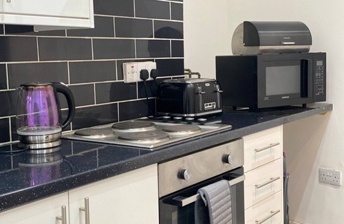 Bridgend Condo | Executive Style 2 Bed Flat in Bridgend F2