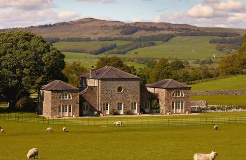 Skipton House | Experience unique wellbeing and nature-based activities on a 3000-acre Sanctuary