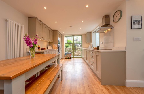 Much Wenlock House | Explore Shropshire from Much Wenlock - Pass the Keys