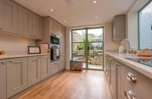 Much Wenlock House | Explore Shropshire from Much Wenlock - Pass the Keys