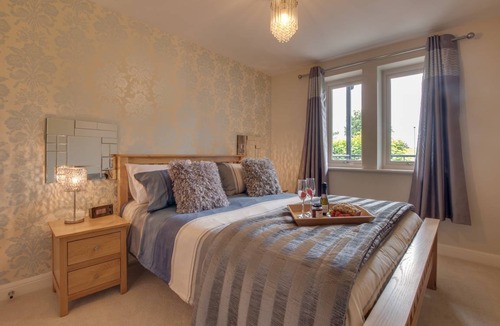 Whitby Cottage | Explorers Rest Apartment