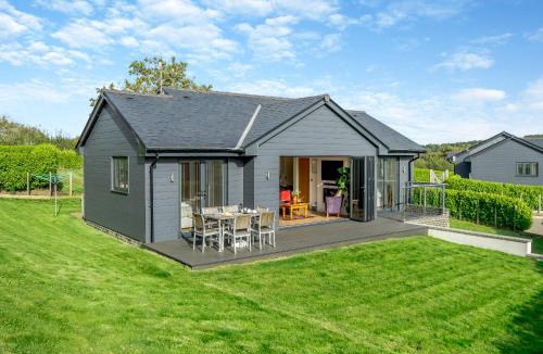 Newport East House | Fair Isle Holiday Cottages - Fisher