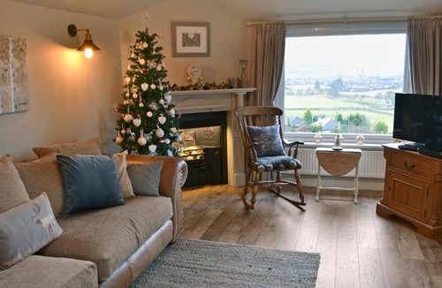 Thropton House | Ferncliffe Cottage