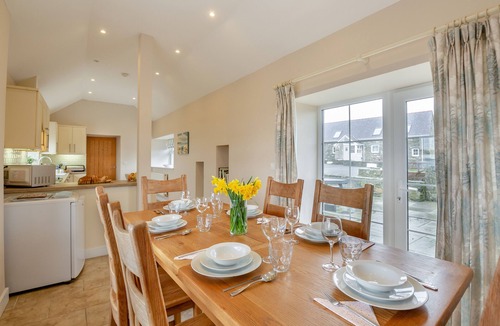 Llanfaethlu House | FFerm Yr Efail - Three Bedroom House, Sleeps 6