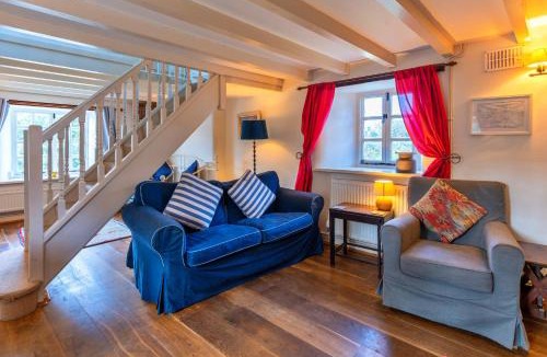 Tredinnick House | Finest Retreats - Forge Cottage, Padstow