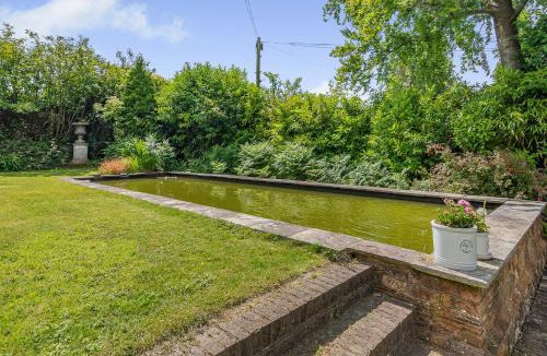 Crowborough House | Fir Trees - Uk49994