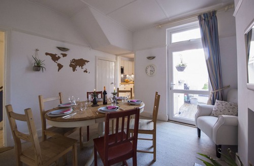 Flushing House | Fishermans Cottage