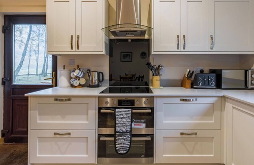 Beauly House | Fishermans Riverside Combi by Interhome
