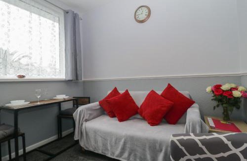 St. Michaels House | Flat 1, Big Tree Holiday Flats
