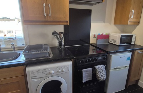 Stornoway Apartment | Flat 21 - First Floor, 2 bedroom apartment, Westview Terrace, Stornoway.