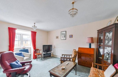 Vauxhall Bed & Breakfast | Flat in Lambeth