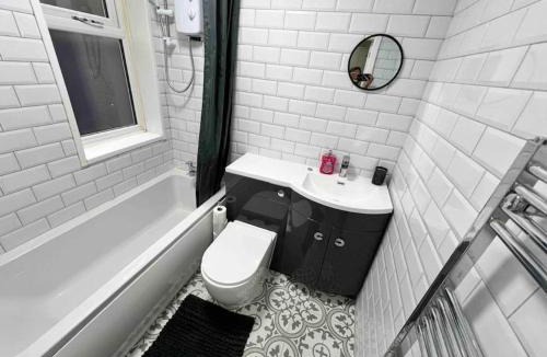 Stonnall Apartment | Flaxton-Luxurious Home near NEC, BHX