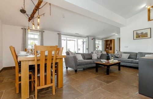 Longnor House | Foggs barn converted barn in the Peak District