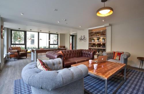 Kelvinbridge Apartment | For Students Only - The Ballet School in Glasgow