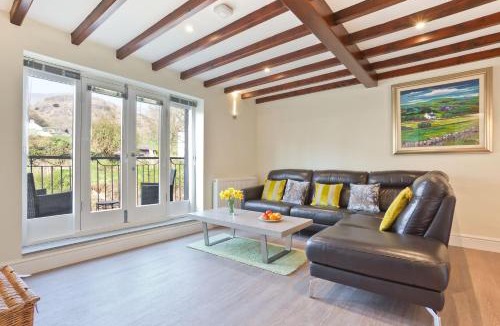 Coniston House | Forge Bridge Cottage Coniston