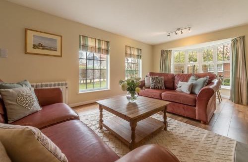 Thornham House | Forge Cottage