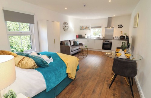 Peterborough Cottage | Four