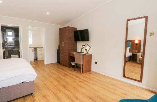Charnock Richard House | Fox Lodge