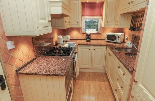 Halifax Cottage | Franbols Cottage