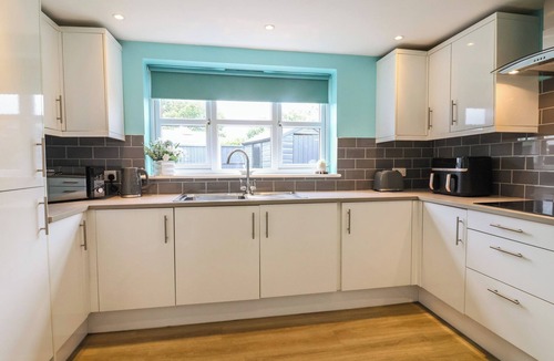 Wool Cottage | FROME VIEW, with a garden in Wool