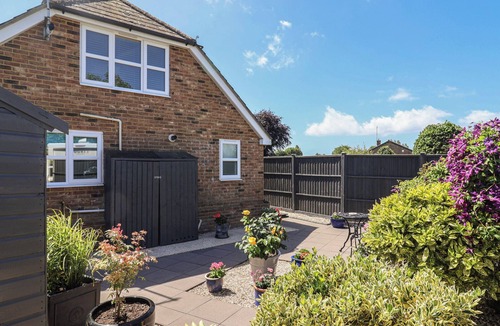 Wool Cottage | FROME VIEW, with a garden in Wool