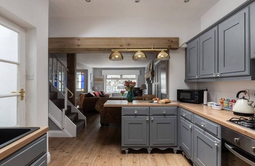 Brixham Cottage | Front Row Cottage