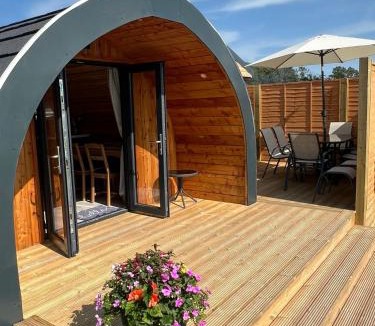 Stewarton Cabin | Fulshaw Mill Holidays