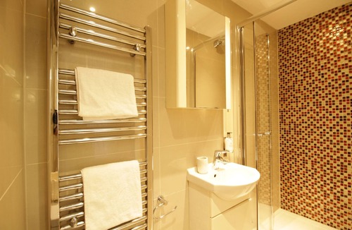 Tachbrook Apartment | G6s - City-centre living in Victoria & Parliament