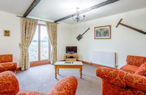 Runcton Holme House | Gable Barn - E3865