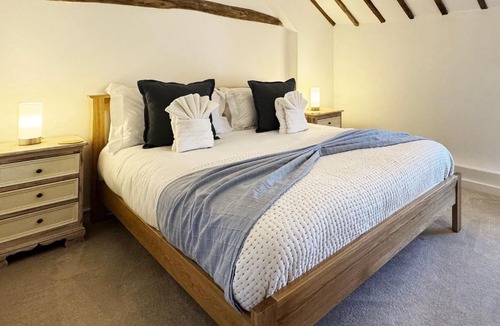 Bramfield House | Gable Cottage