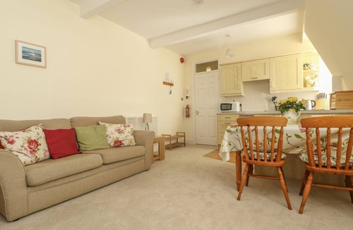 Coverack Cottage | Gannet Watch