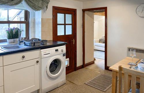 Sparrowpit House | Garden Cottage