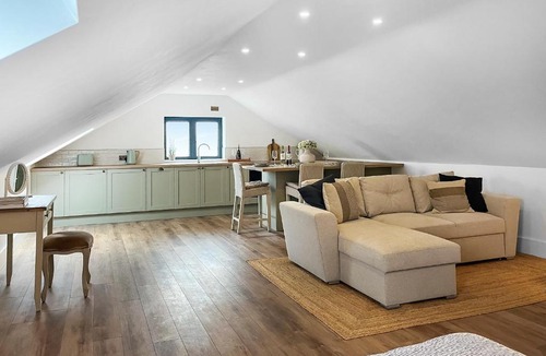 Moulton Apartment | Gatherley Loft