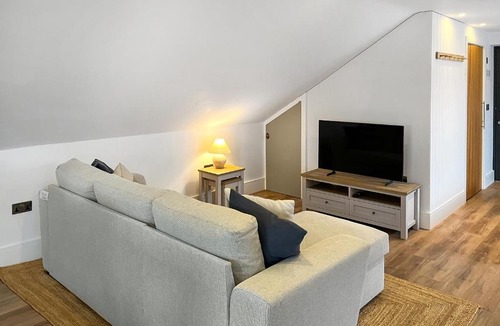 Moulton Apartment | Gatherley Loft