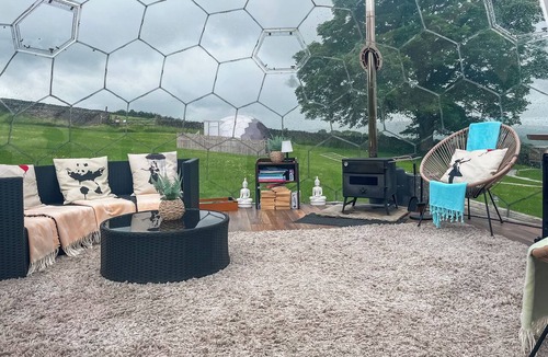 Earby Cottage | Pendle Hill Dome - UKC9599