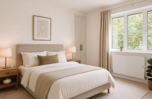 Wolverhampton House | Glams beautiful luxury home