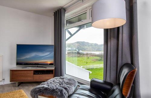 Deganwy House | Glan Afon