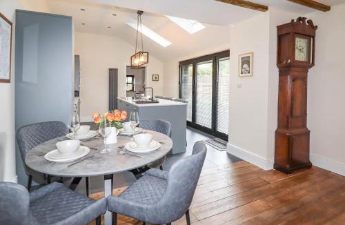 Dolwyddelan House | Glan William