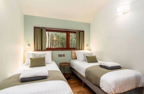 Peebles Cabin | Glentress Forest Golden Oak Cabin, Peebles