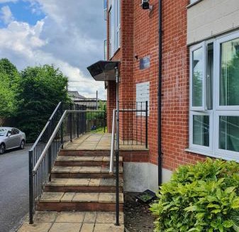 Hatfield Apartment | global relocation 2 Bed Apt Near Hatfield Station Free Parking