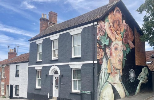 Glastonbury House | Globe Cottage