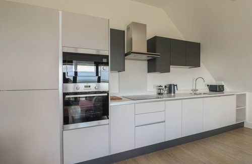 Marianglas Cottage | Glynllifon 8